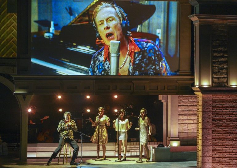 LOVE ACTUALLY LIVE Combines Film Screening with Jukebox Musical