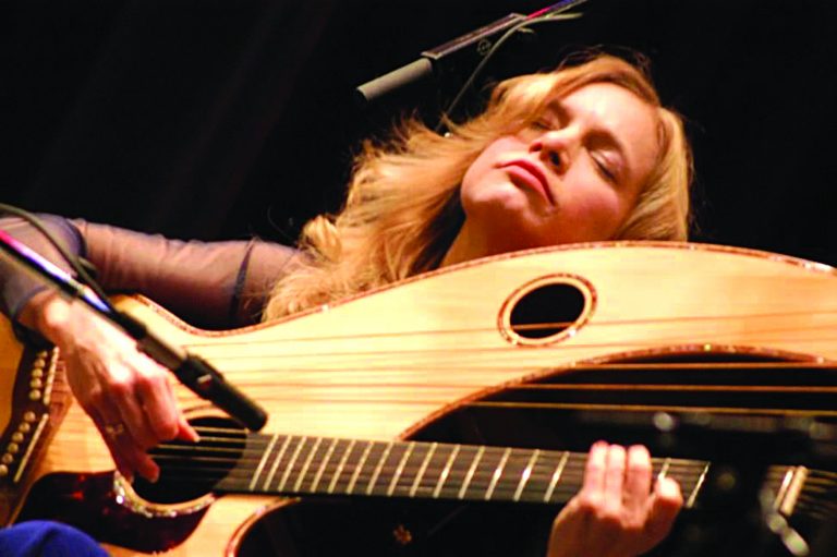 Harp-Guitarist Muriel Anderson brings diverse style to Boulevard Music