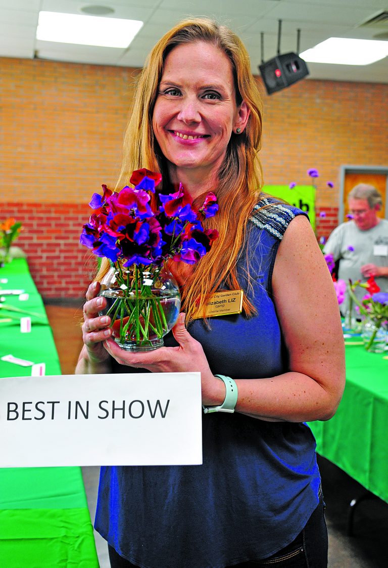 CC GARDEN SHOW IN BLOOM