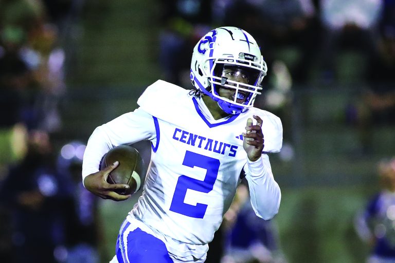 Centaur football looking to stay unbeaten against Warren