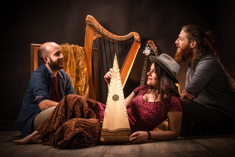 Ensemble Sangineto are a renaissance family